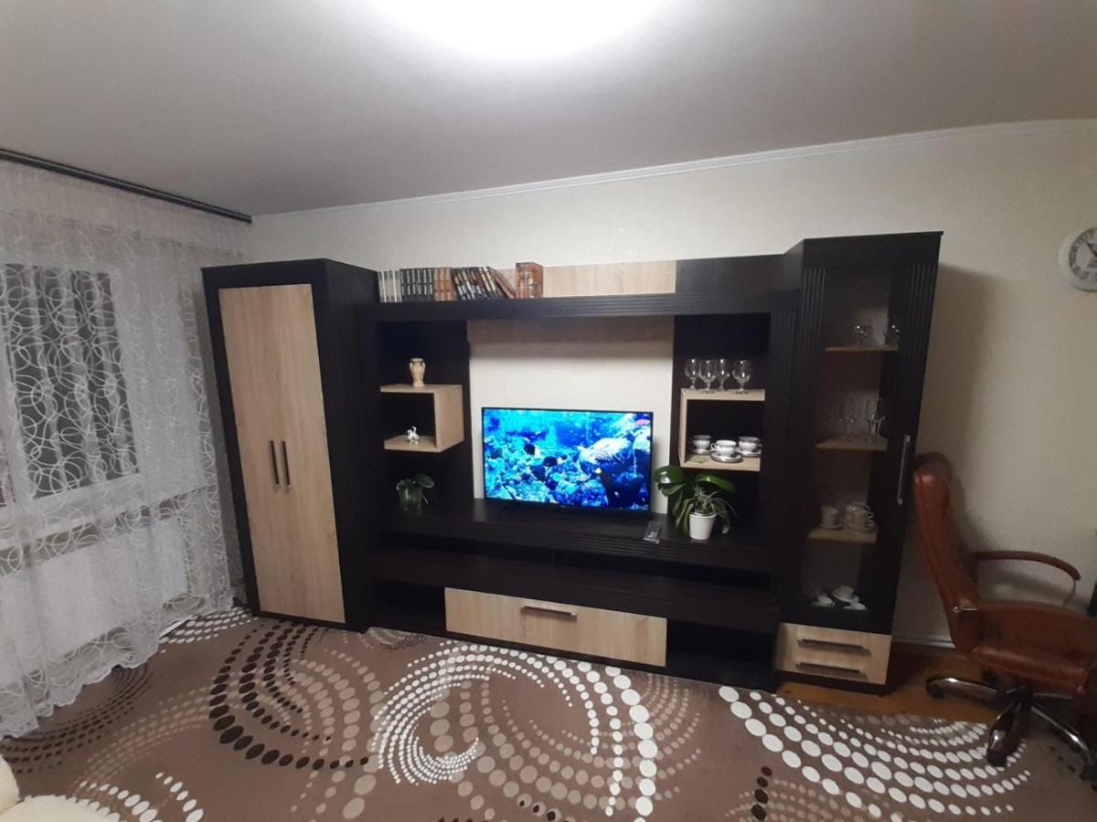 Двокімнатна Daire Shepetovka Dış mekan fotoğraf
