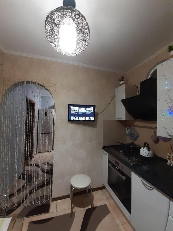 Двокімнатна Daire Shepetovka Dış mekan fotoğraf